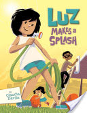 Luz Makes a Splash